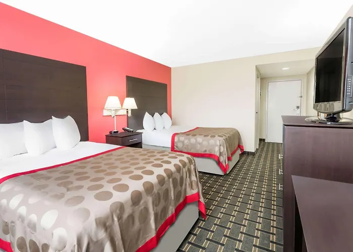 Ramada By Wyndham Hotel Vandalia