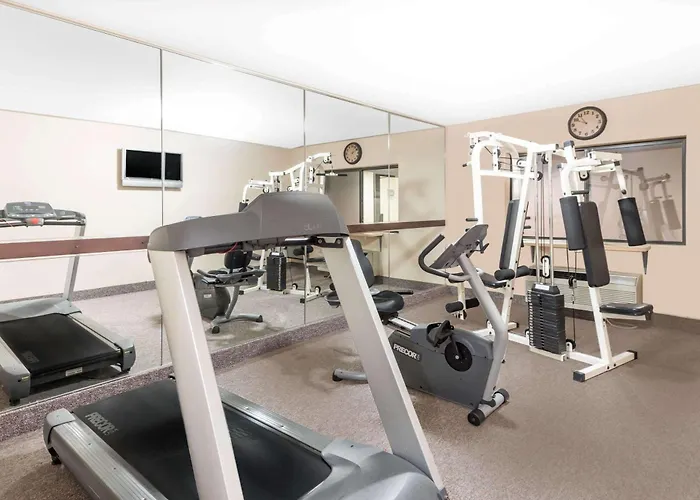 Ramada By Wyndham Hotel 3*