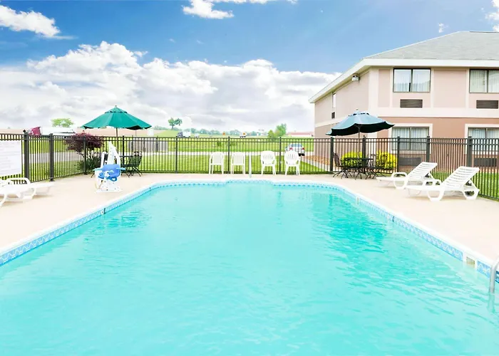 Ramada By Wyndham 3* Vandalia